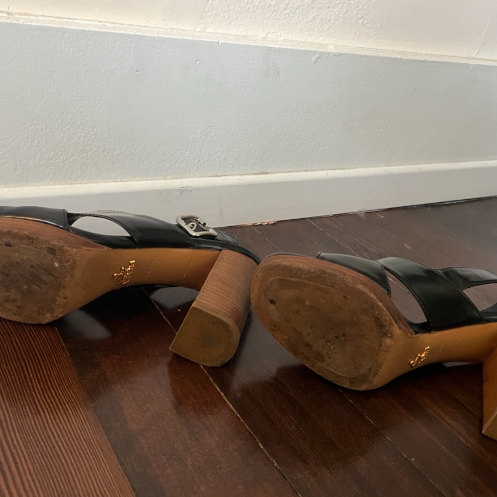 PRADA Women - Genuine Black Patent Leather Wedges - Size 41 - Picture 6 of 10